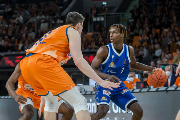 洲篮球爱好 洲篮球爱好